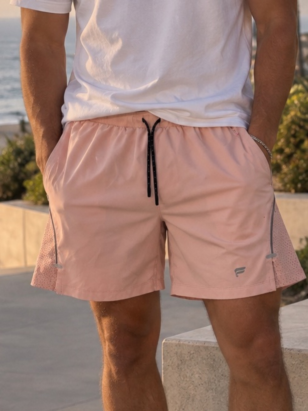 Fabletics Men's Athletic Shorts XL Salmon Pink
Performance Activewear
